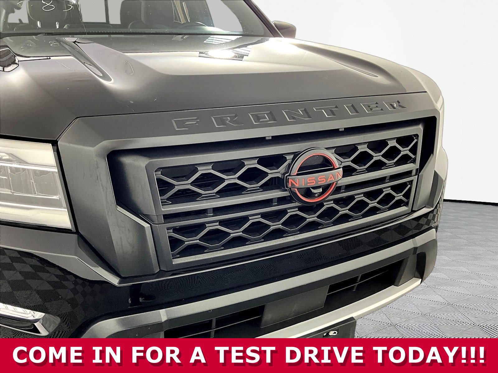 Certified 2023 Nissan Frontier PRO-4X w/ Pro Convenience Package AWD/4WD image 28