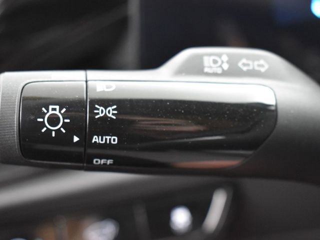 Certified 2024 Kia Niro Wind w/ Wind Preserve Package image 28