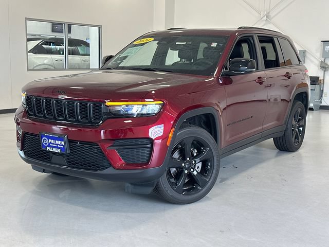 Used 2024 Jeep Grand Cherokee Altitude