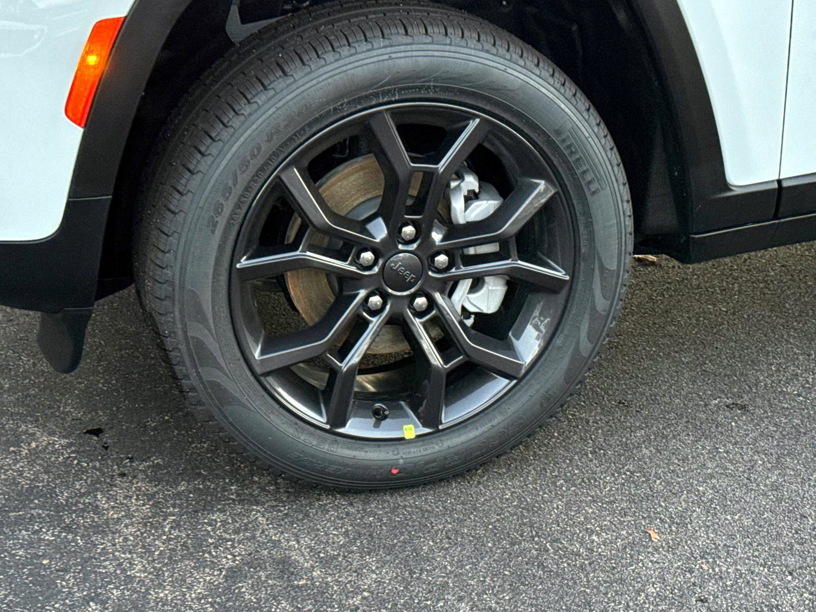 New 2026 Jeep Grand Cherokee Limited w/ Limited Altitude Package image 5