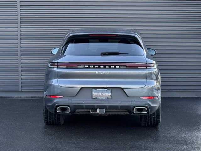 Used 2025 Porsche Cayenne image 6