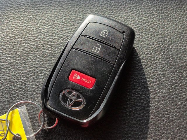 Used 2026 Toyota Tacoma SR5 RWD image 27