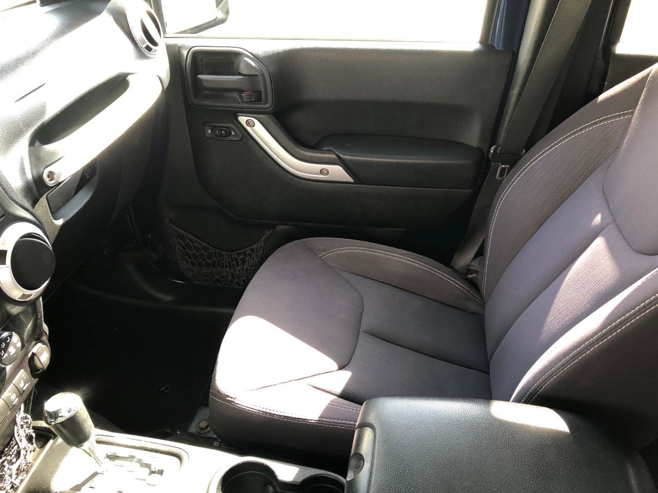 Used 2013 Jeep Wrangler Unlimited Sahara w/ Trailer Tow Group AWD/4WD image 34