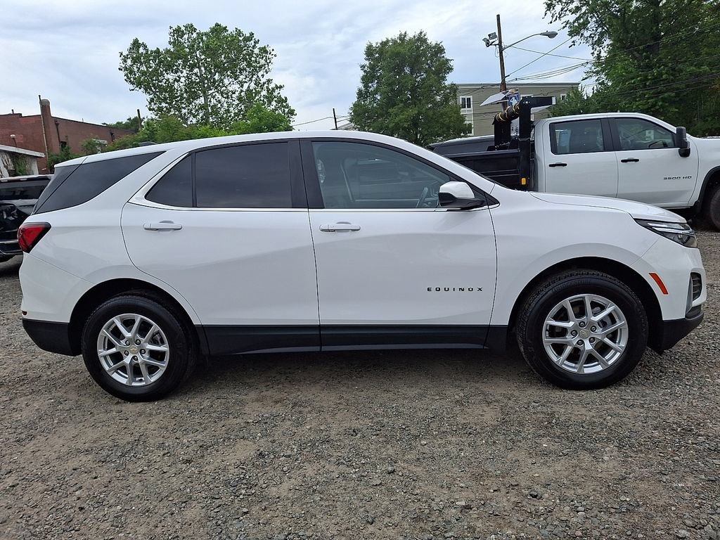Certified 2022 Chevrolet Equinox LT AWD/4WD image 9