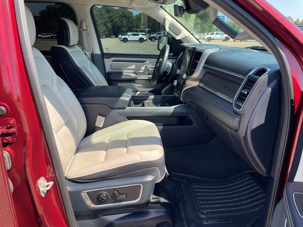 Used 2023 RAM 1500 Limited AWD/4WD image 32