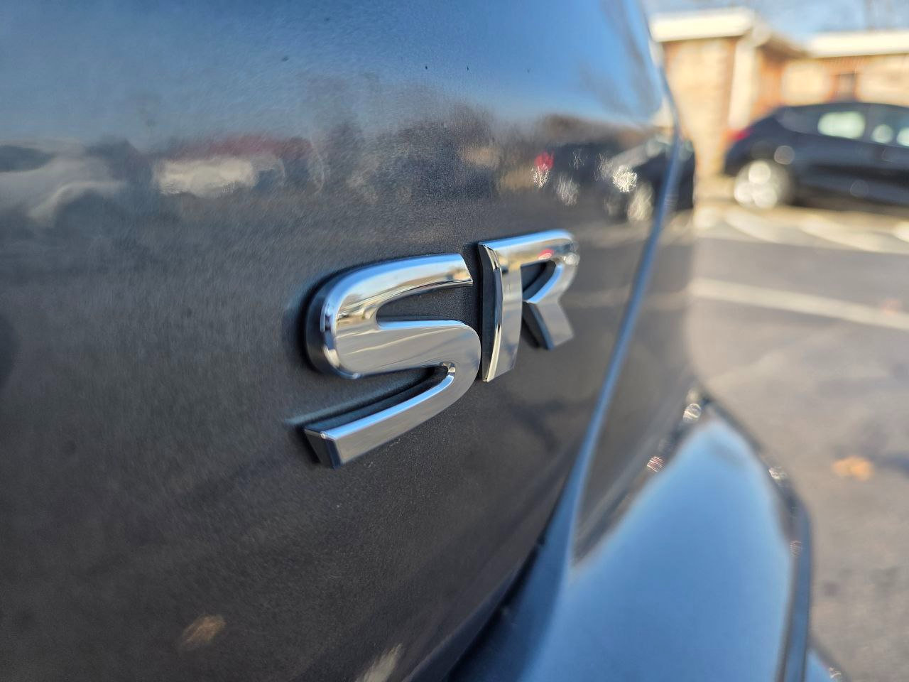 Used 2021 Nissan Kicks SR w/ Exterior Package image 8