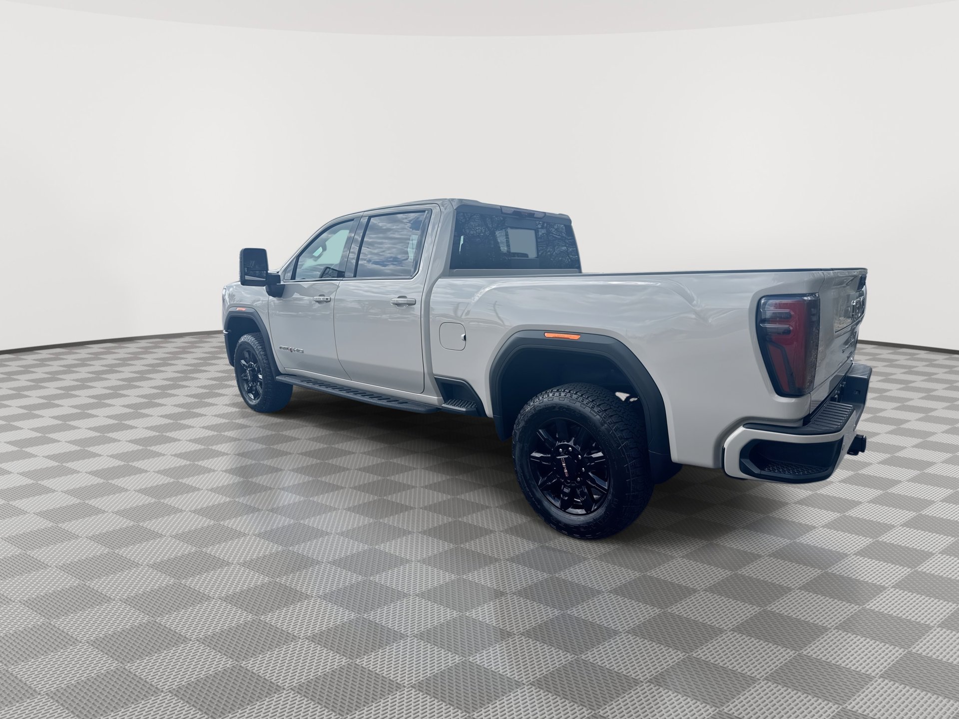 New 2026 GMC Sierra 2500 AT4 image 6