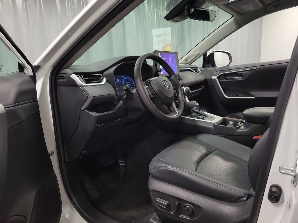 Used 2024 Toyota RAV4 Limited AWD/4WD image 12