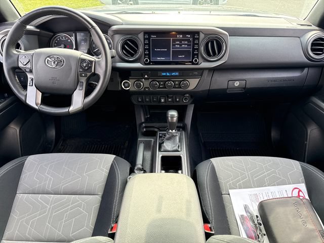 Used 2023 Toyota Tacoma TRD Off-Road w/ Technology Package AWD/4WD image 15