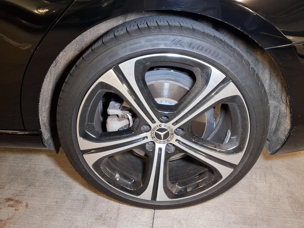 Used 2022 Mercedes-Benz C 300 Sedan image 18