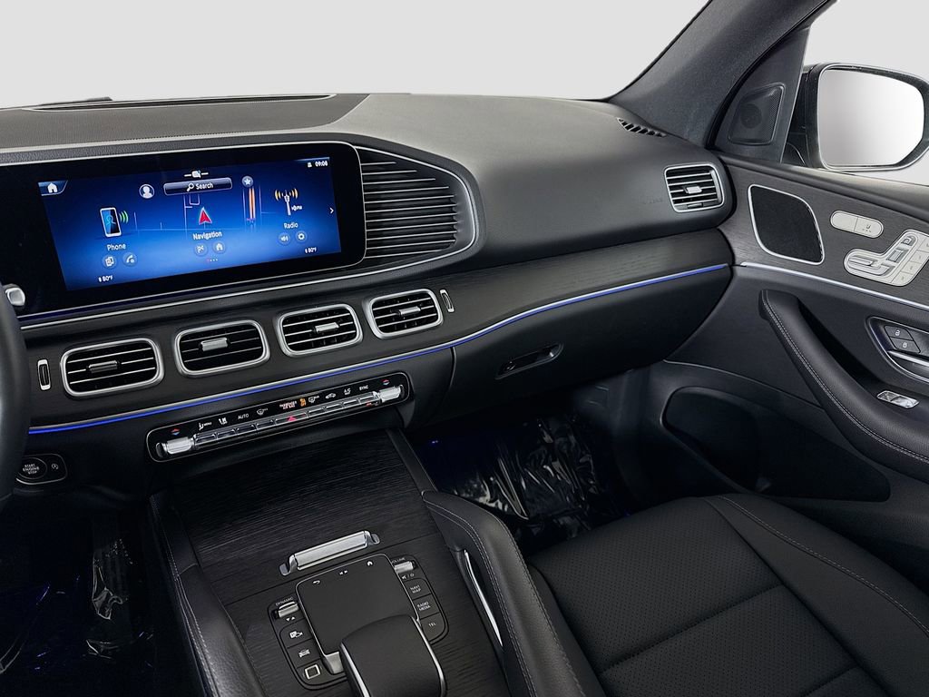 Used 2025 Mercedes-Benz GLE 450 GLE 450 w/ AMG Line Exterior image 24