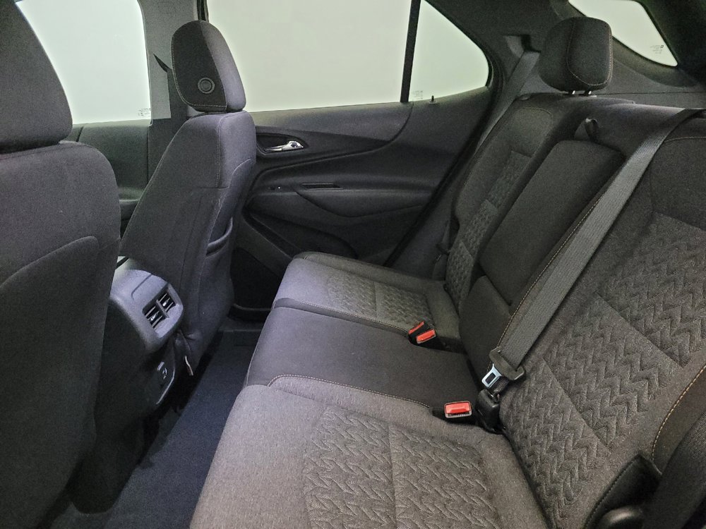 Used 2023 Chevrolet Equinox LT w/ Driver Convenience Package image 18