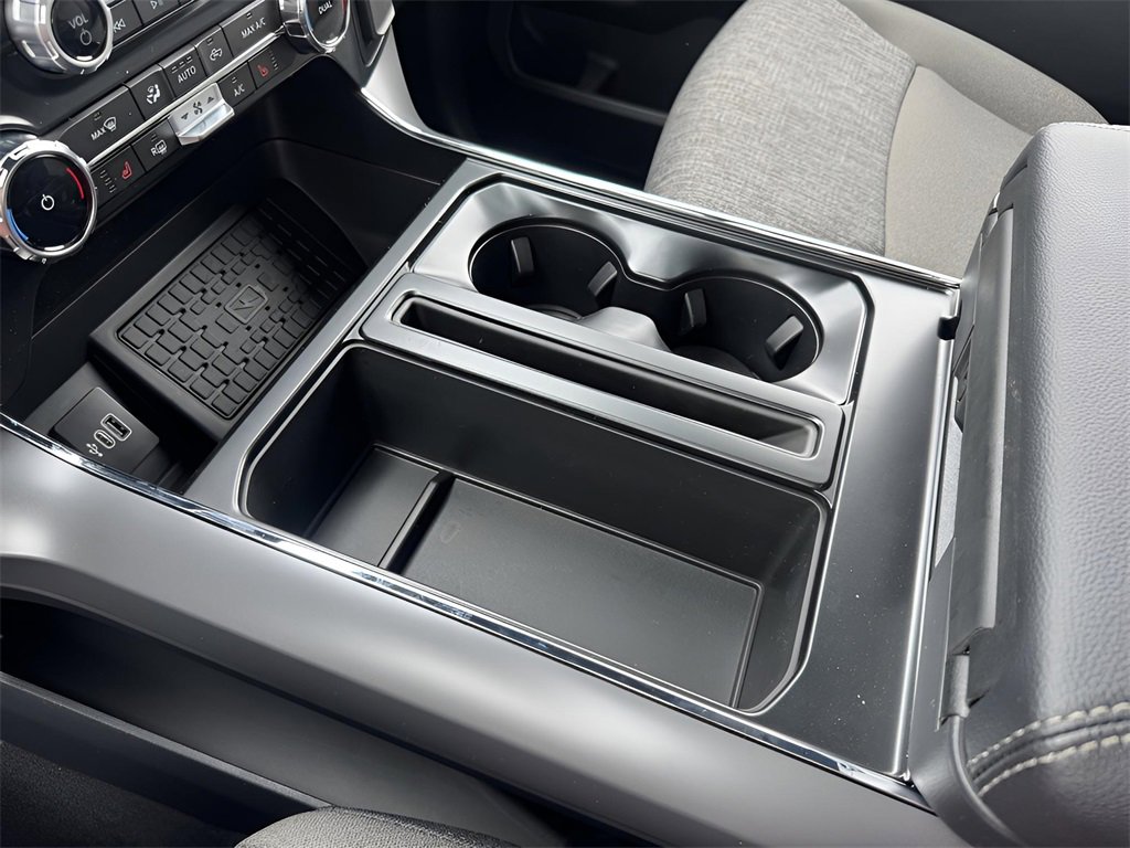 New 2025 Ford F150 XLT w/ Equipment Group 302A MID image 20