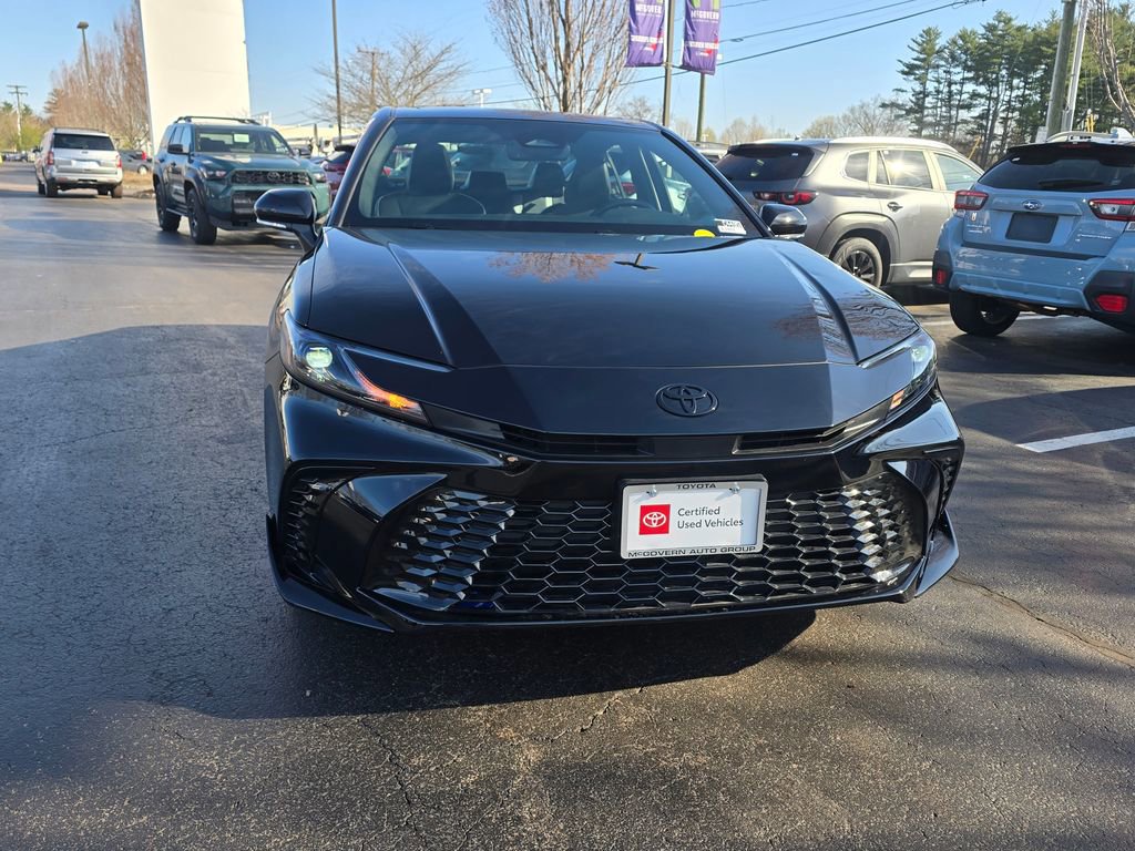 Used 2026 Toyota Camry Hybrid w/ Convenience Package FWD image 9