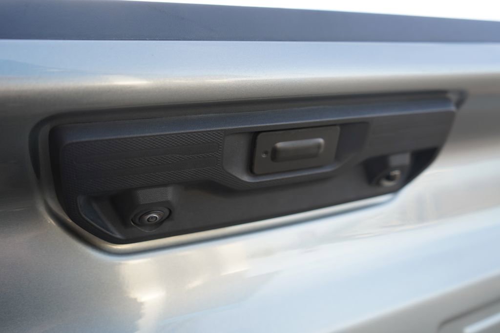 Used 2025 Chevrolet Silverado 1500 LT image 13