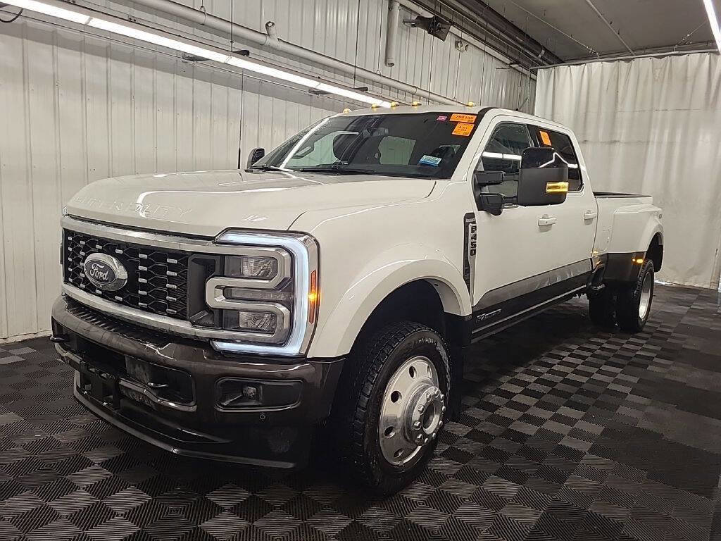 Used 2025 Ford F450 King Ranch image 1