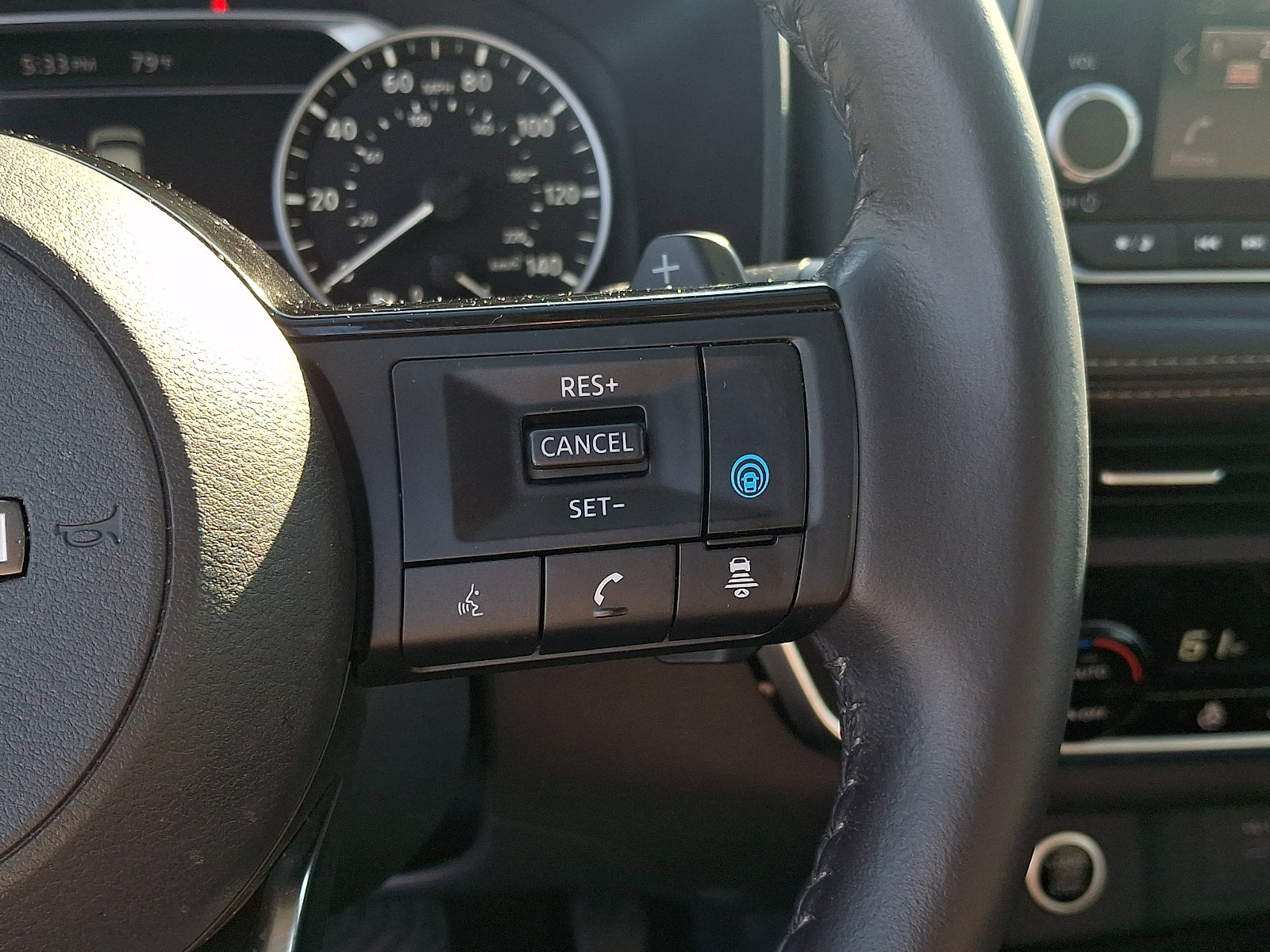 Used 2023 Nissan Rogue SV w/ SV Premium B Package AWD/4WD image 22