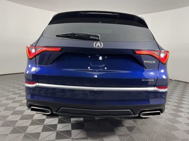 Used 2023 Acura MDX SH-AWD w/ Technology Package image 9
