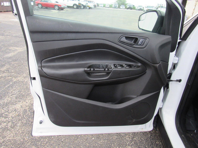 Used 2017 Ford Escape S FWD image 20