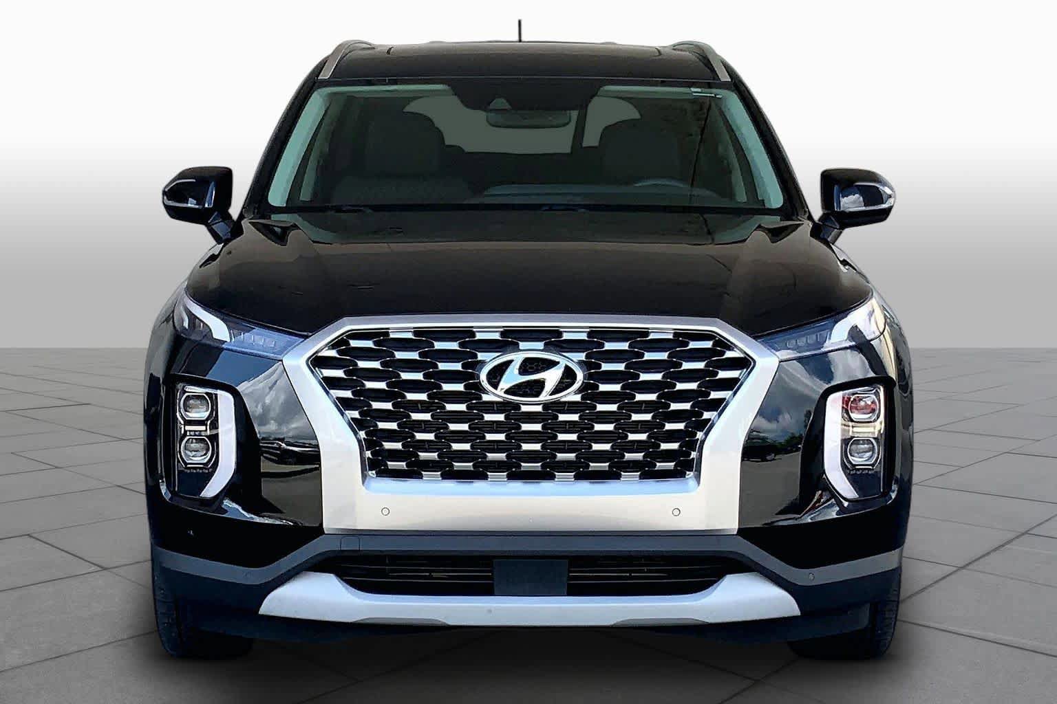Used 2021 Hyundai Palisade SEL w/ Convenience Package FWD image 4