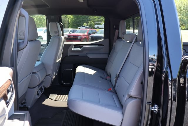 New 2026 GMC Sierra 1500 SLE w/ Preferred Package AWD/4WD image 20