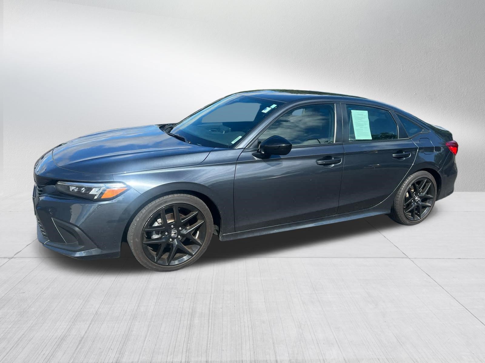 Used 2024 Honda Civic Sport image 2
