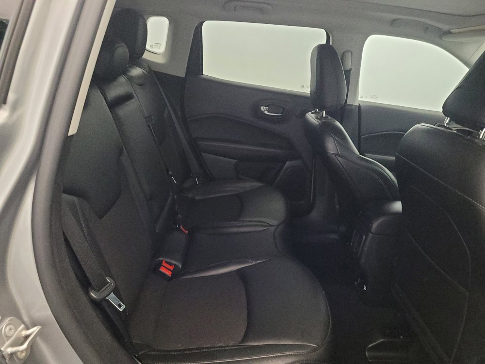 Used 2021 Jeep Compass Latitude w/ Sun and Sound Group AWD/4WD image 19