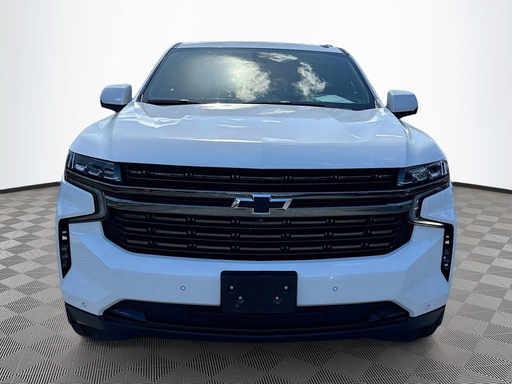 Used 2022 Chevrolet Suburban RST w/ Luxury Package AWD/4WD image 2