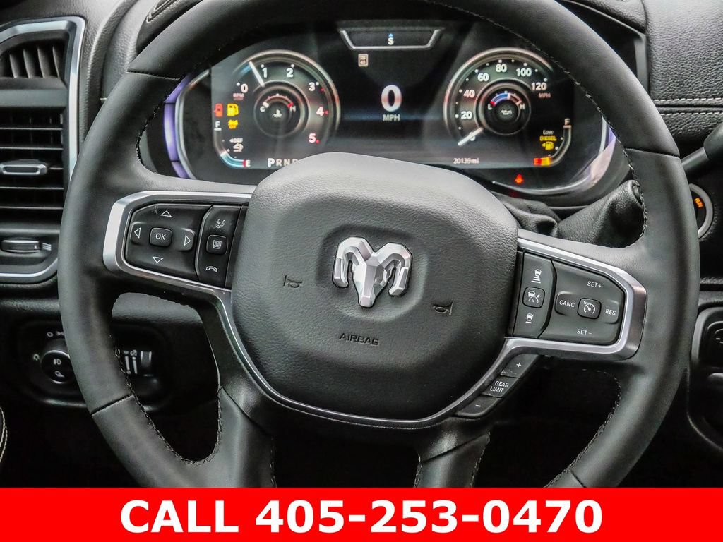 Used 2025 RAM 3500 Laramie AWD/4WD image 31