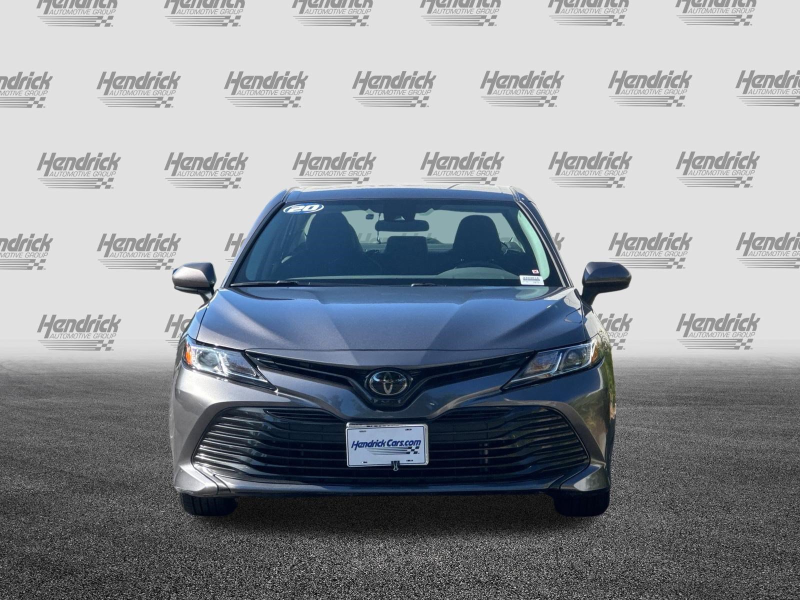 Used 2020 Toyota Camry LE FWD image 10