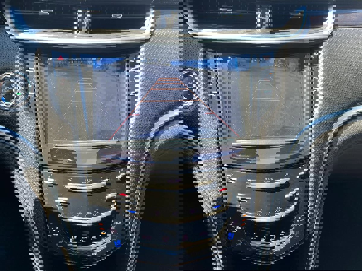 Used 2014 Cadillac XTS Luxury image 9