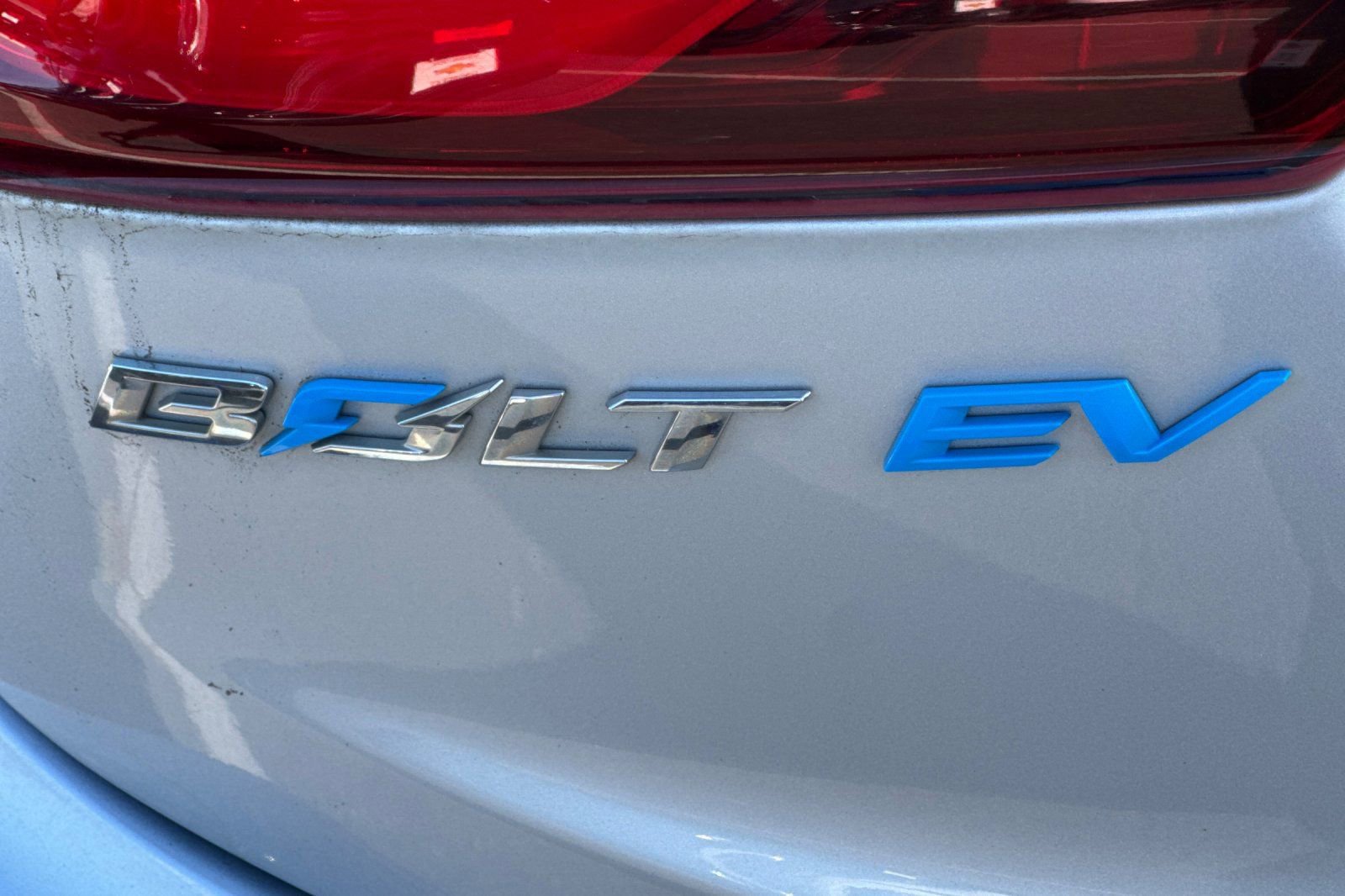 Used 2017 Chevrolet Bolt LT FWD image 47