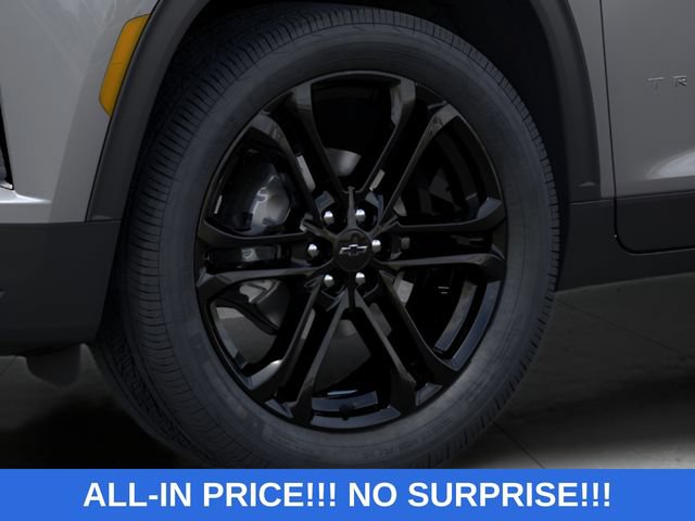 New 2027 Chevrolet Traverse LT w/ Driver Confidence Package FWD image 9