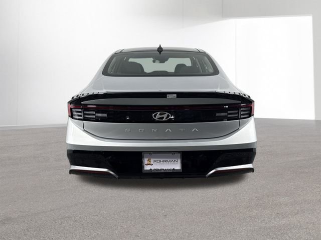 Used 2025 Hyundai Sonata SEL FWD image 15