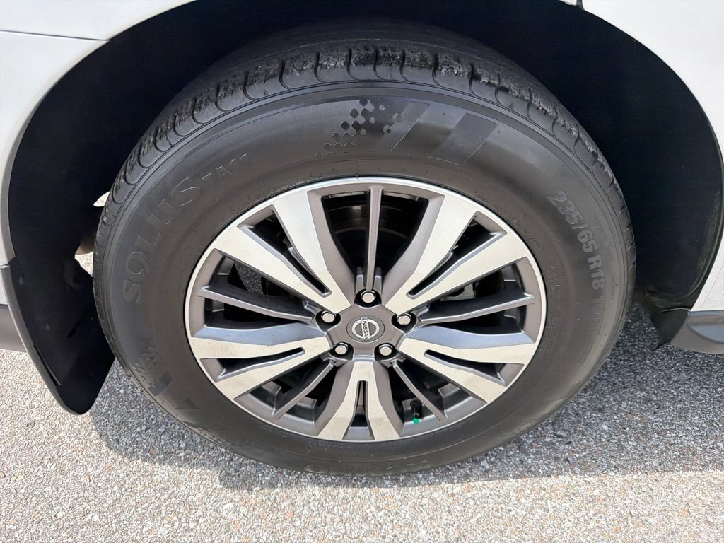 Used 2020 Nissan Pathfinder SL AWD/4WD image 54