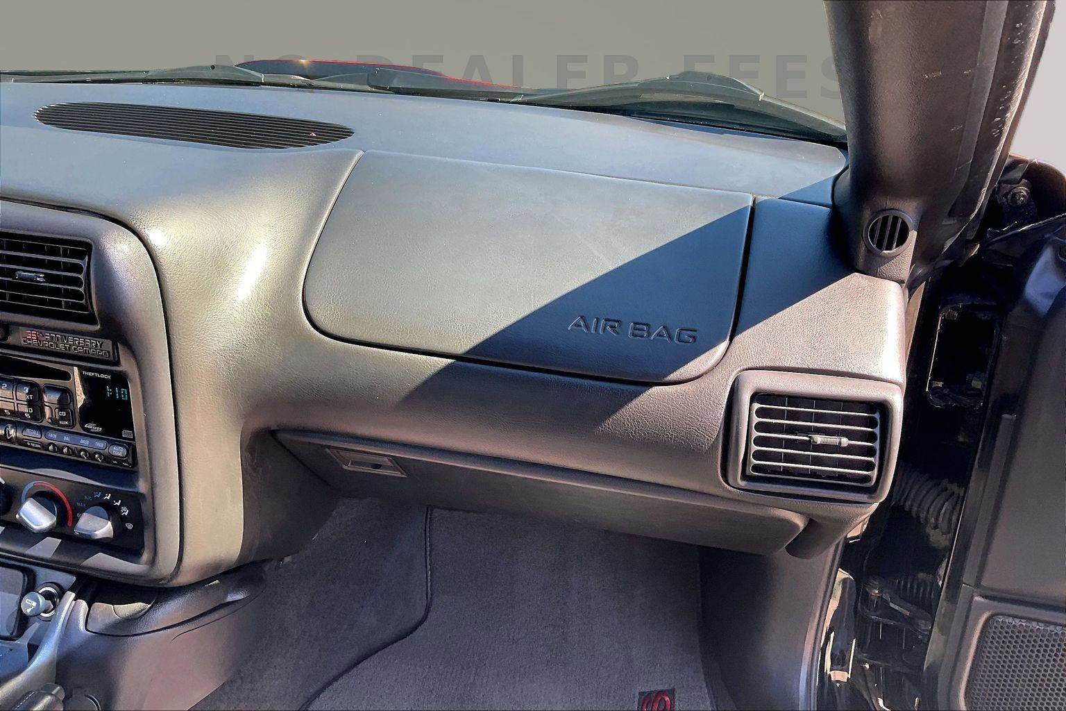 Used 2002 Chevrolet Camaro Z28 w/ SS Performance/Appearance Pkg RWD image 21