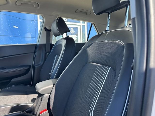 Certified 2026 Hyundai Venue SEL image 16