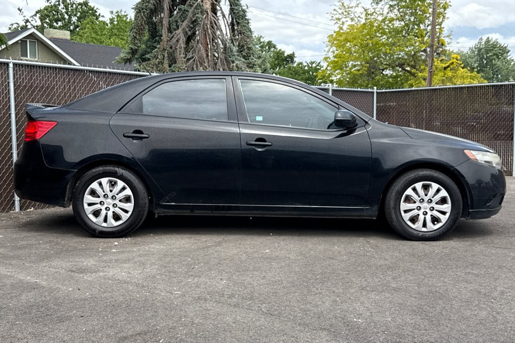 Used 2011 Kia Forte EX FWD image 3