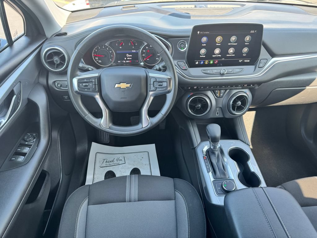 Used 2025 Chevrolet Blazer LT FWD image 20