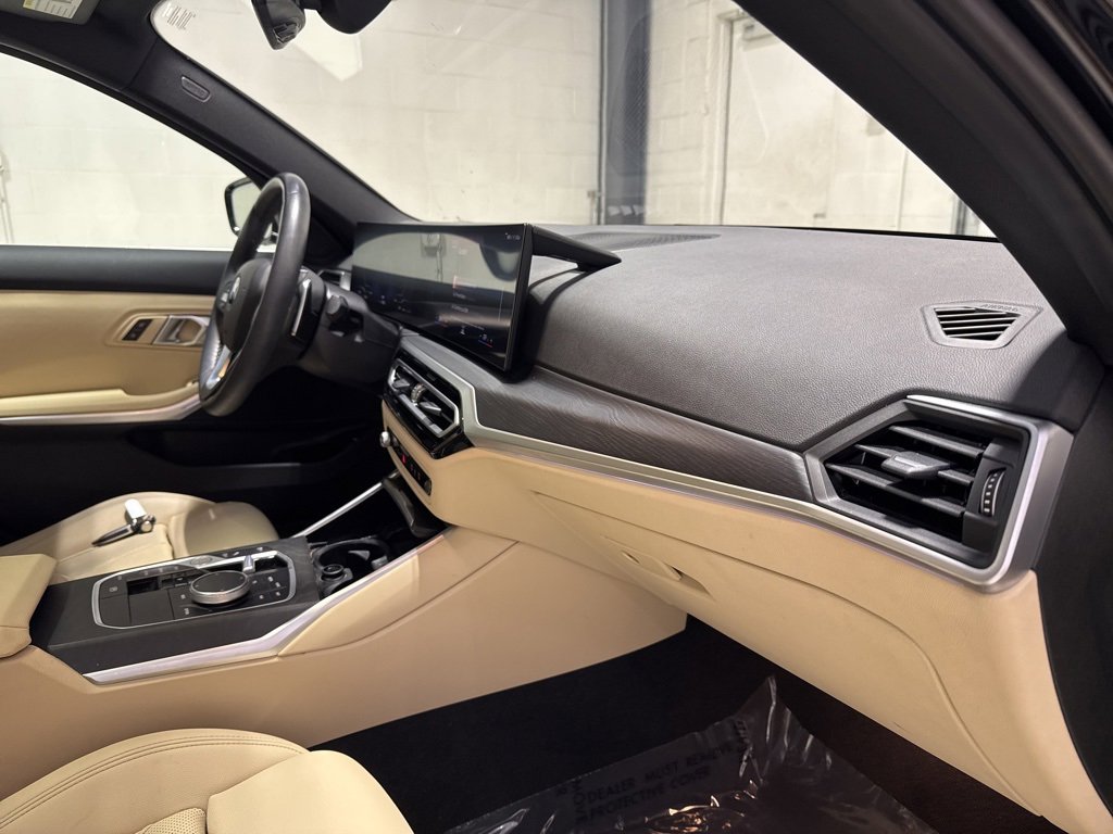 Used 2024 BMW 330i xDrive Sedan w/ Convenience Package image 37
