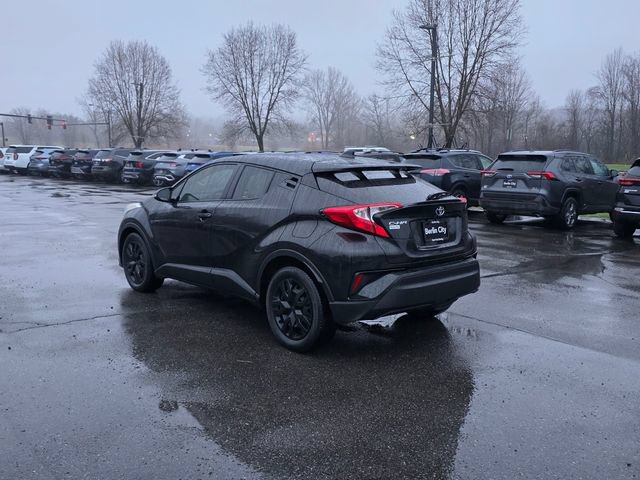 Used 2019 Toyota C-HR LE FWD image 6