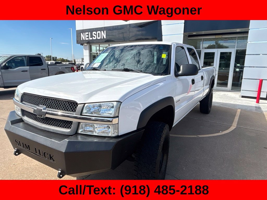 Used 2004 Chevrolet Silverado 3500 4x4 Crew Cab w/ Heavy-Duty Power Package image 1