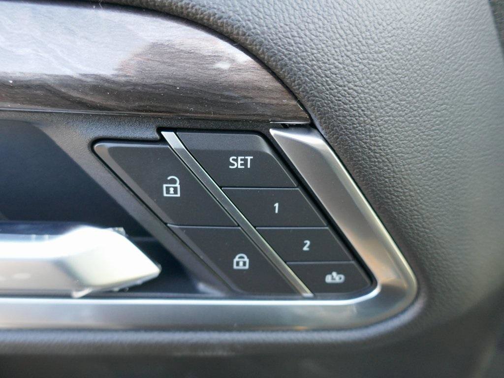 New 2026 Chevrolet Silverado 1500 LTZ w/ LTZ Premium Package image 17