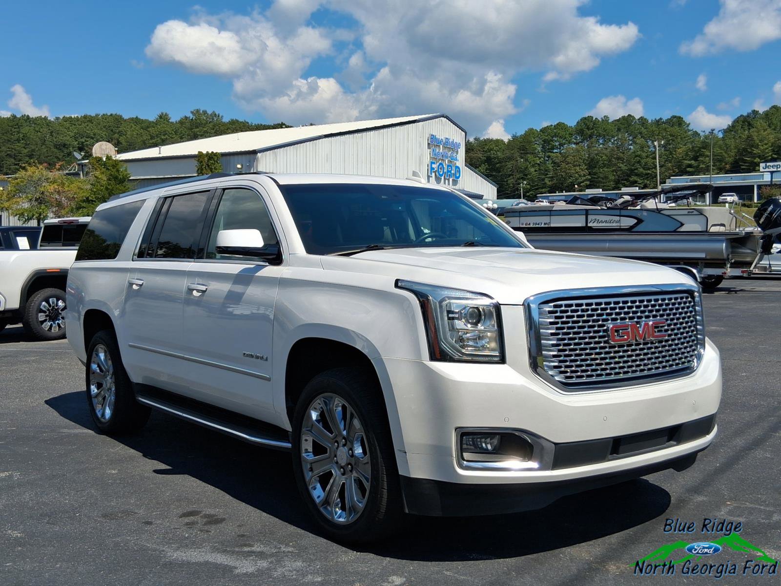 Used 2016 GMC Yukon XL Denali w/ Open Road Package image 7