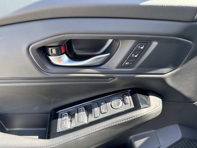 New 2026 Honda Accord Touring image 9