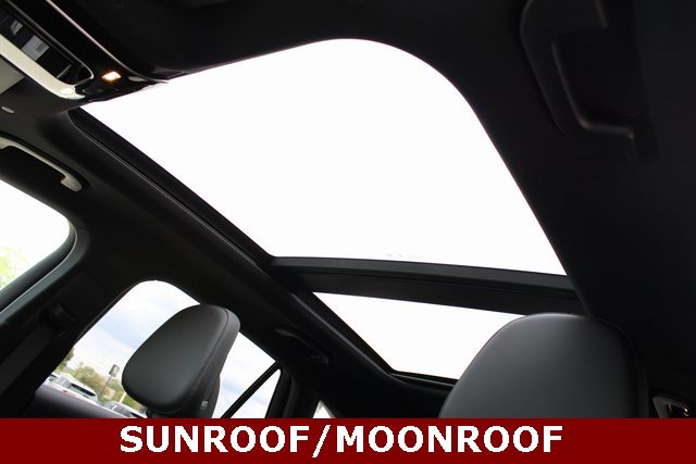 New 2024 Mercedes-Benz GLC 300 4MATIC image 7