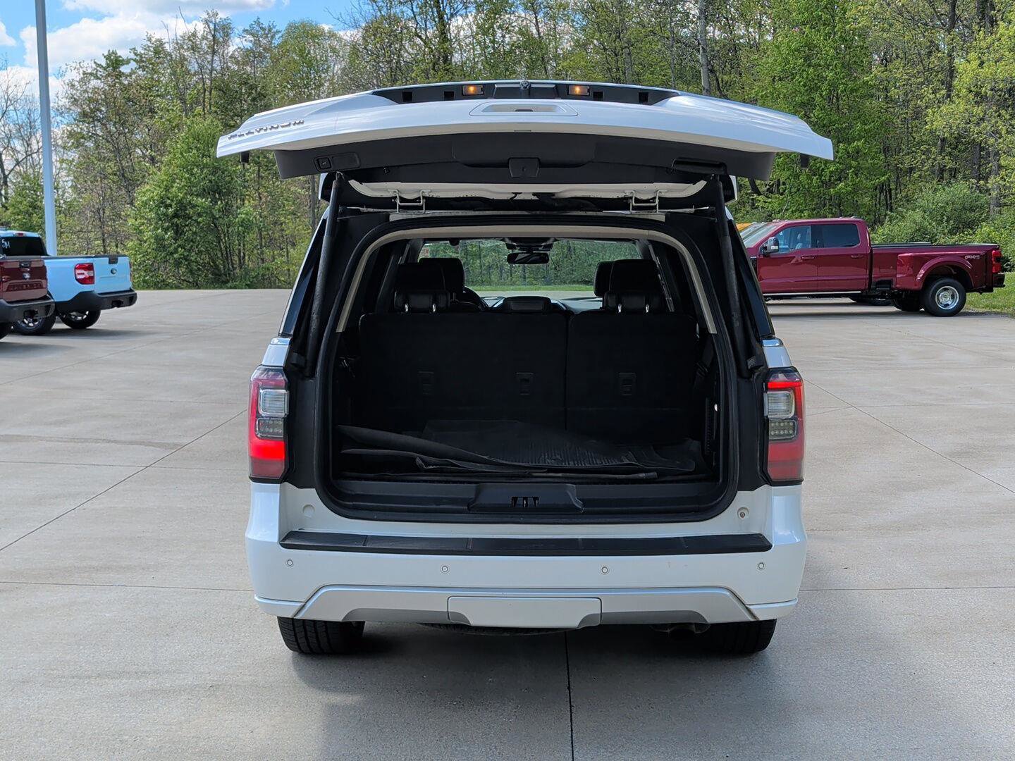 Used 2019 Ford Expedition Platinum AWD/4WD image 29