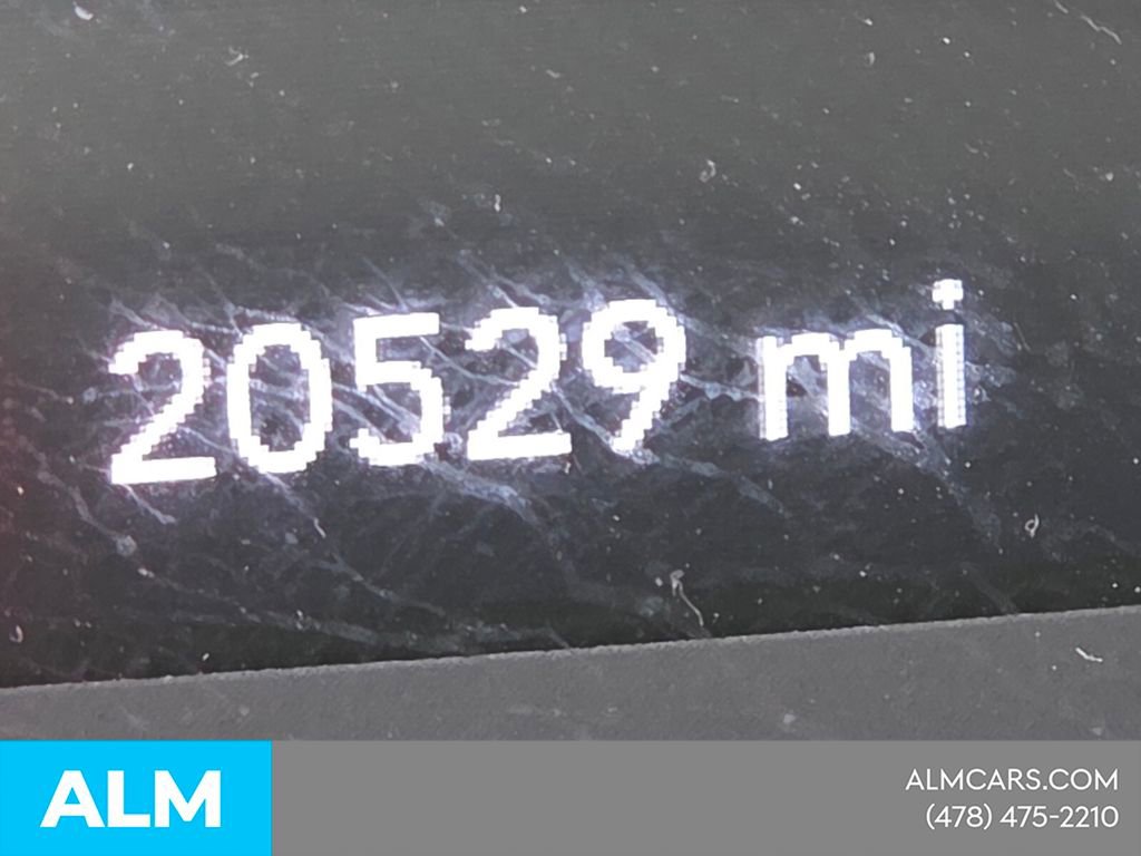 Used 2025 Jeep Wrangler Unlimited Sport AWD/4WD image 26