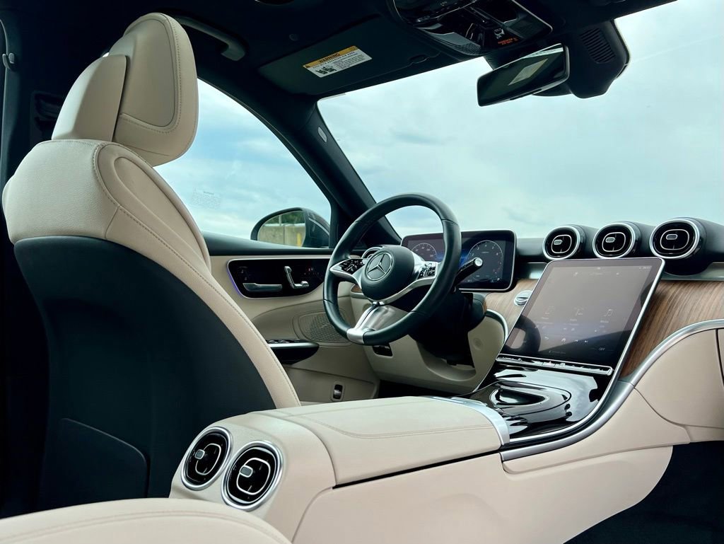 Certified 2023 Mercedes-Benz C 300 4MATIC Sedan image 13