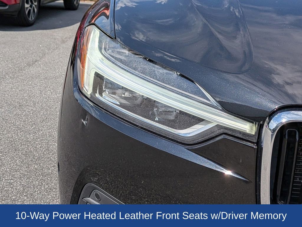 Used 2018 Volvo XC60 T5 Momentum w/ Vision Package image 10